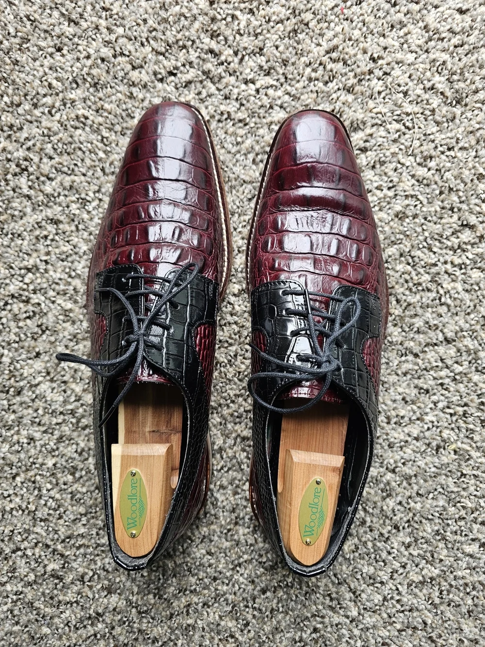 Stacy Adams slol memory foam Burgundy and Black Croc-Embossed Men's Lace-Up